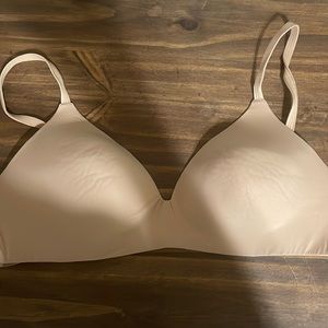 High end wireless bra